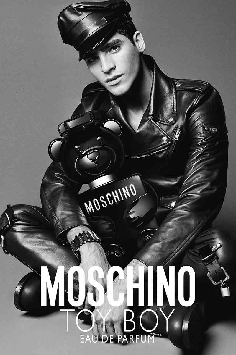 TOY BOY MOSCHINO